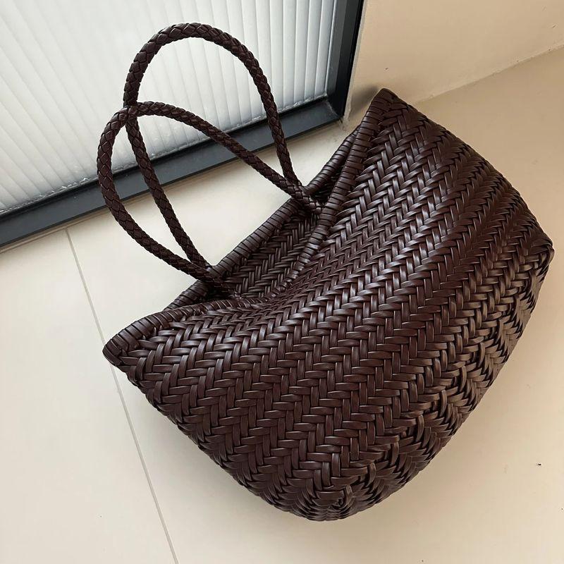 NNO Нишевый бренд Плетеная сумка-тоут для通勤 Модная высококачественная сумка через плечо Большой вместимости 2534 Coffee
NNO Нишевый бренд Плетеная сумка-тоут для通勤 Модная высококачественная сумка через плечо Большой вместимости 2534 Coffee