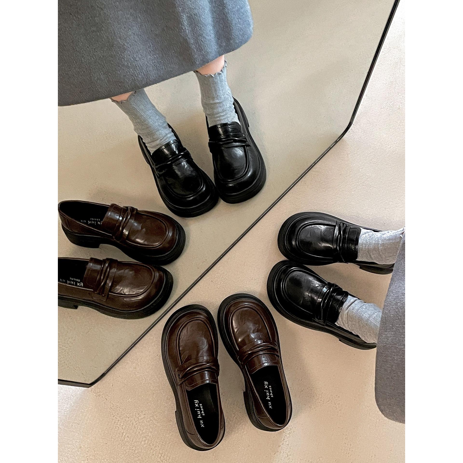 Black retro British style platform small leather shoes 2026 spring and autumn small man height increase soft sole loafer single shoes 40 коричневий
Black retro British style platform small leather shoes 2026 spring and autumn small man height increase soft sole loafer single shoes 40 коричневий