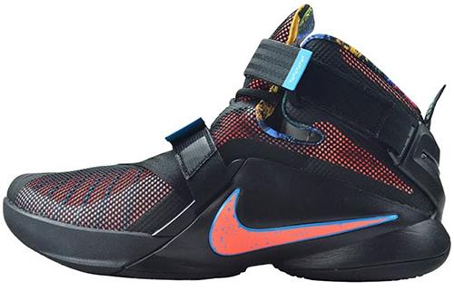 Nike Lebron Zoom Soldier 9 Candy 749420-084 44
Nike Lebron Zoom Soldier 9 Candy 749420-084 44