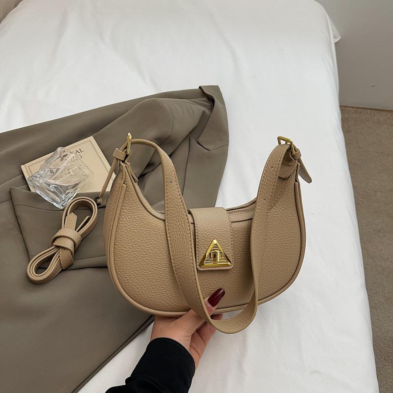 Underarm bag 2025 summer new shoulder bag foreign fashion Korean niche high value commuter bag messenger bag хаки
Underarm bag 2025 summer new shoulder bag foreign fashion Korean niche high value commuter bag messenger bag хаки