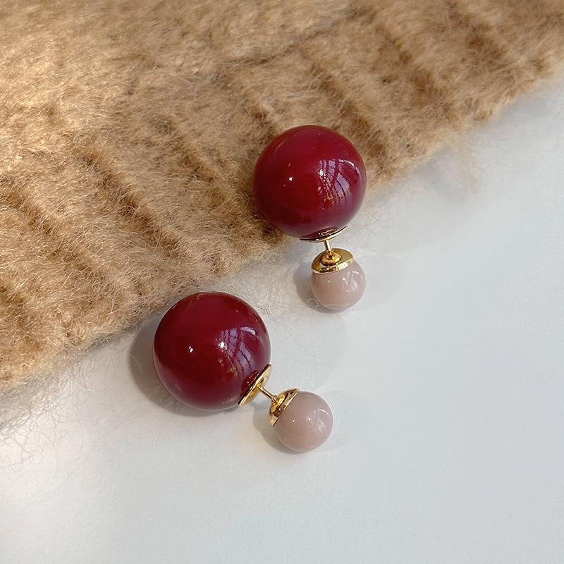 French candy color bubble earrings light luxury high-end double-sided stud earrings autumn and winter temperament earrings
French candy color bubble earrings light luxury high-end double-sided stud earrings autumn and winter temperament earrings