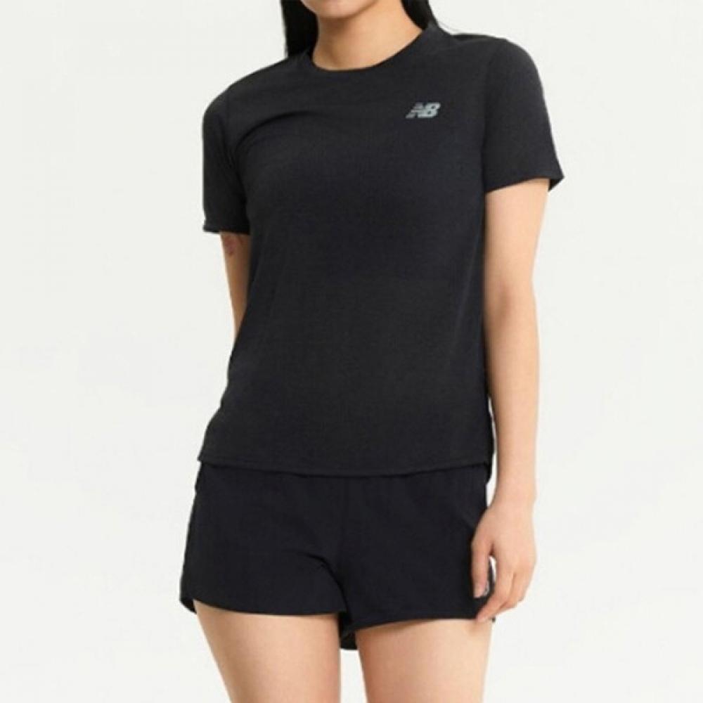 New Balance Женская спортивная футболка для бега AThleTics Nbnee4p042 19 085
New Balance Женская спортивная футболка для бега AThleTics Nbnee4p042 19 085