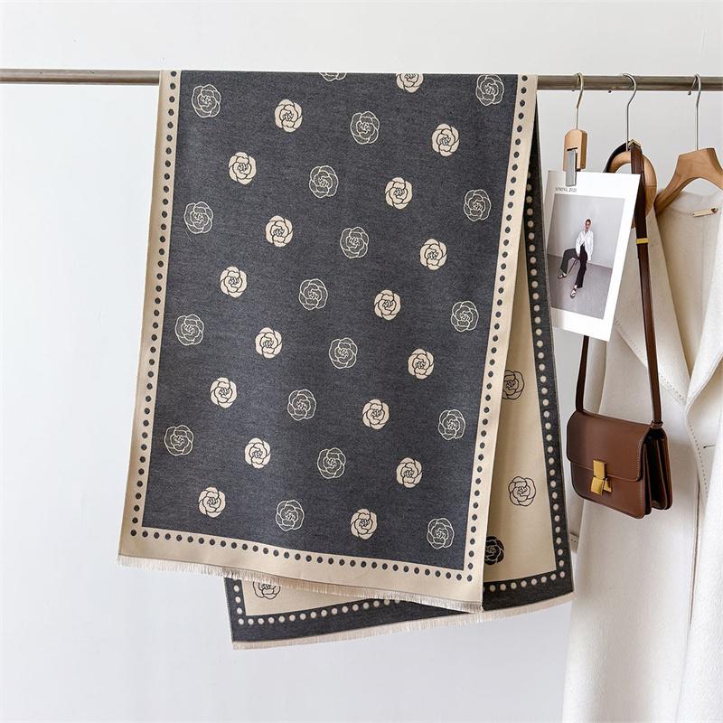 Luxury Floral Print Scarf For Women Warmer Winter Cashmere Pashmina Scarves Shawls Female Thick Blanket Wraps Foulard 185x65cm
Luxury Floral Print Scarf For Women Warmer Winter Cashmere Pashmina Scarves Shawls Female Thick Blanket Wraps Foulard 185x65cm