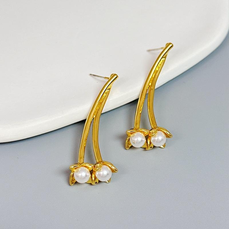 Soft Room Avoca Flower Natural Pearl Fringed Long Christmas Earrings Autumn And Winter Original Niche Light Luxury High Sense золотой
Soft Room Avoca Flower Natural Pearl Fringed Long Christmas Earrings Autumn And Winter Original Niche Light Luxury High Sense золотой