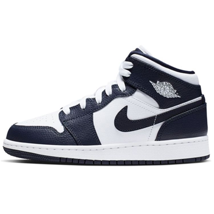 Детские кроссовки Air Jordan 1 Mid GS Obsidian Blue White Obsidian-Metallic-Gold 554725-174
Детские кроссовки Air Jordan 1 Mid GS Obsidian Blue White Obsidian-Metallic-Gold 554725-174