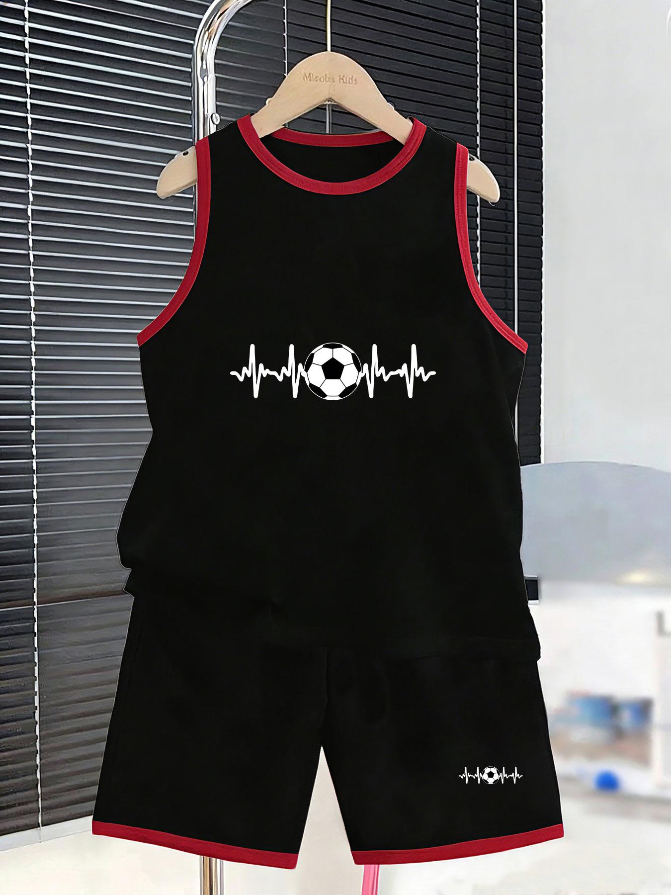Boys’ soccer heartbeat set. Dynamic prints, breathable fabric, loose fit for sports fans wear. 7Y чорний
Boys’ soccer heartbeat set. Dynamic prints, breathable fabric, loose fit for sports fans wear. 7Y чорний