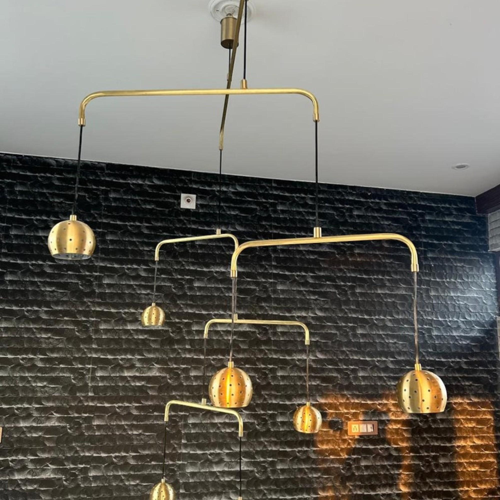 7-Light Brass Pendant Chandelier | Kalmar Stilnovo Inspired | Industrial Hanging Light Fixture
7-Light Brass Pendant Chandelier | Kalmar Stilnovo Inspired | Industrial Hanging Light Fixture