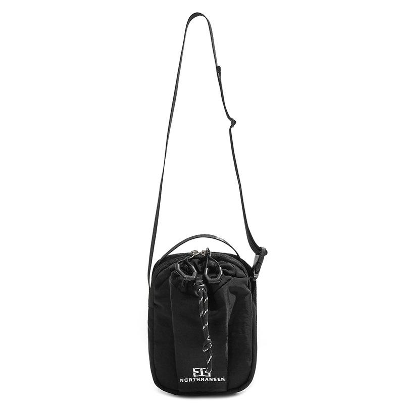 Spring and Summer High-end Fashion and Versatile Men and Women s Same Casual Drawstring Mobile Phone Bag One-shoulder Crossbody Bag чёрный
Spring and Summer High-end Fashion and Versatile Men and Women s Same Casual Drawstring Mobile Phone Bag One-shoulder Crossbody Bag чёрный