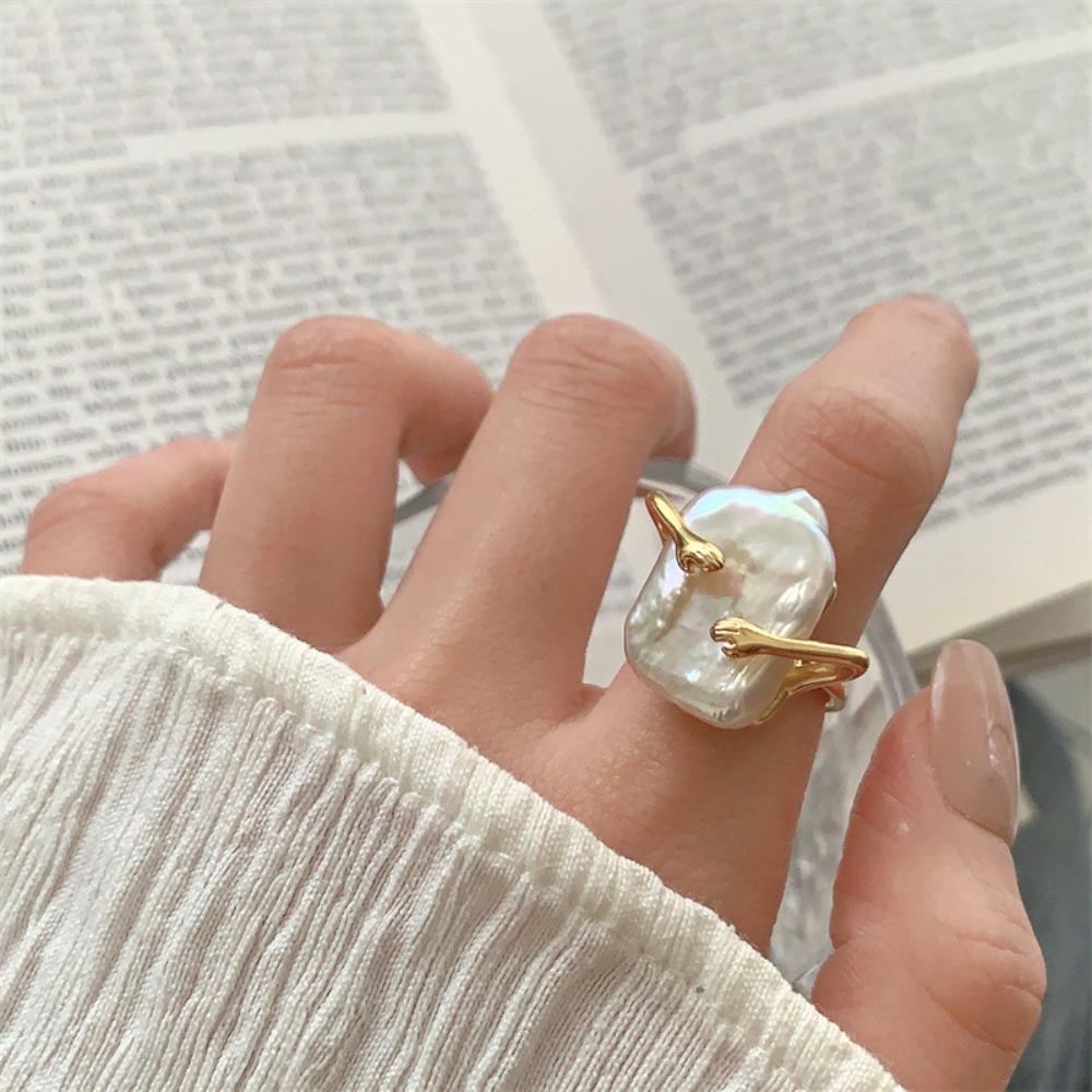 Rose Flower Baroque Pearl Ring Oil Painting Luxury Flower Ring Retro Vintage Ring Women Style H
Rose Flower Baroque Pearl Ring Oil Painting Luxury Flower Ring Retro Vintage Ring Women Style H