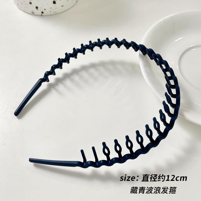 Internet celebrity frosted face wash headband for women 2023 new style hair band hair band with темно-синього кольору
Internet celebrity frosted face wash headband for women 2023 new style hair band hair band with темно-синього кольору