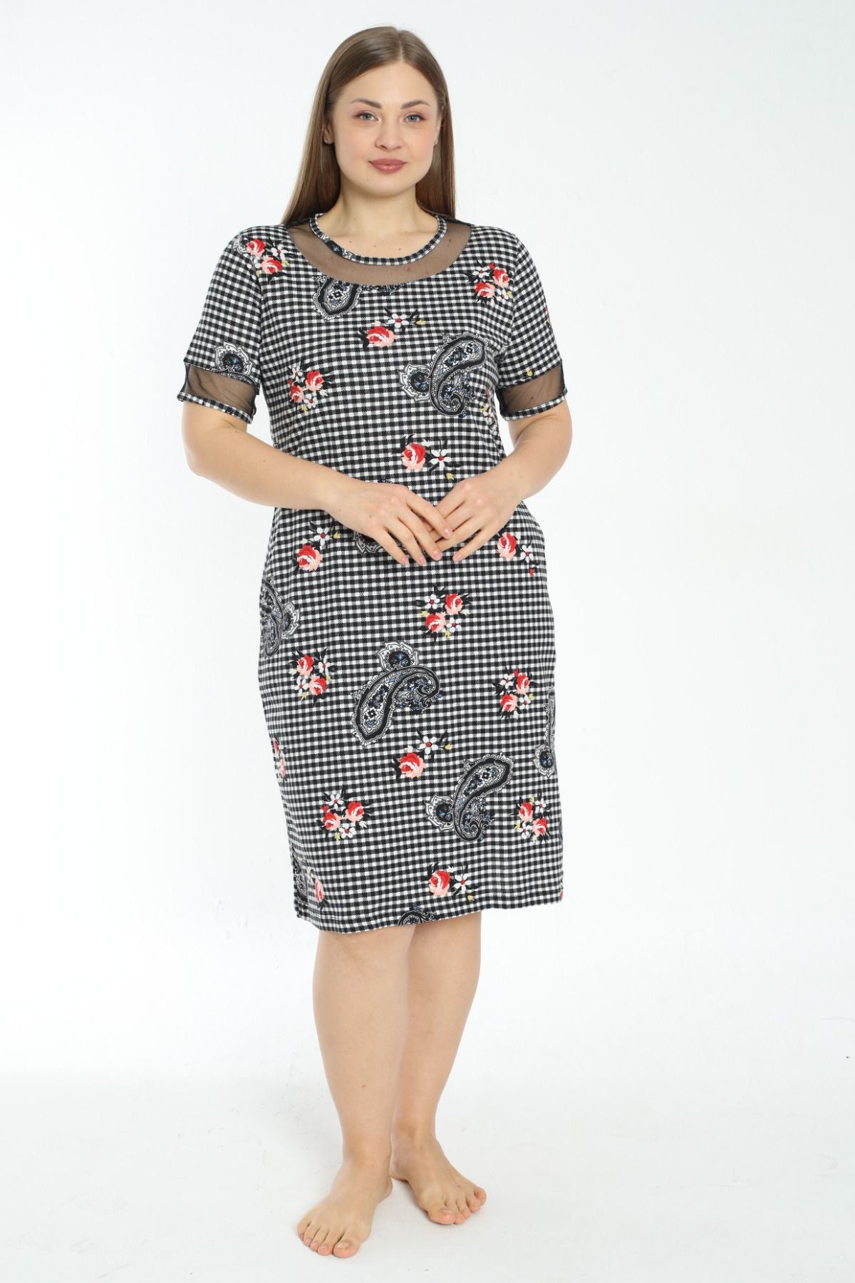 Women s Big Size Dress Patterned Pocket Tulle Detailed Short Sleeve Plus Size Dress 2XL
Women s Big Size Dress Patterned Pocket Tulle Detailed Short Sleeve Plus Size Dress 2XL