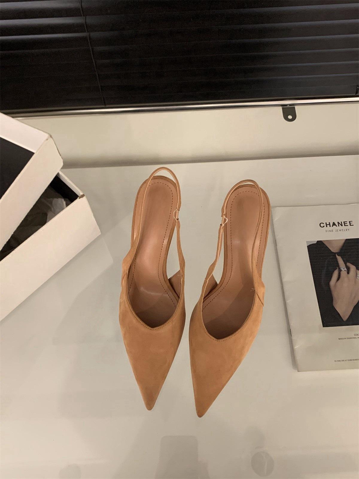 Нишевые туфли на высоком каблуке с леопардовым принтом, сумка, сандалии с головой, туфельки феи, новые весенне-летние замшевые остроносые туфли-лодочки 2025 40 коричневый
Нишевые туфли на высоком каблуке с леопардовым принтом, сумка, сандалии с головой, туфельки феи, новые весенне-летние замшевые остроносые туфли-лодочки 2025 40 коричневый