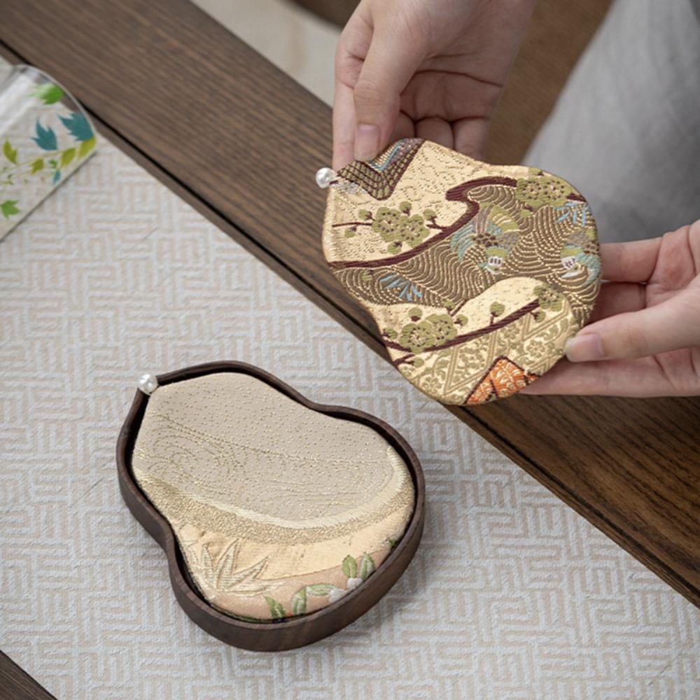 Подставки под чашки в форме тыквы, нескользящие термостойкие подставки, керамическая подставка, мягкий декор
Подставки под чашки в форме тыквы, нескользящие термостойкие подставки, керамическая подставка, мягкий декор