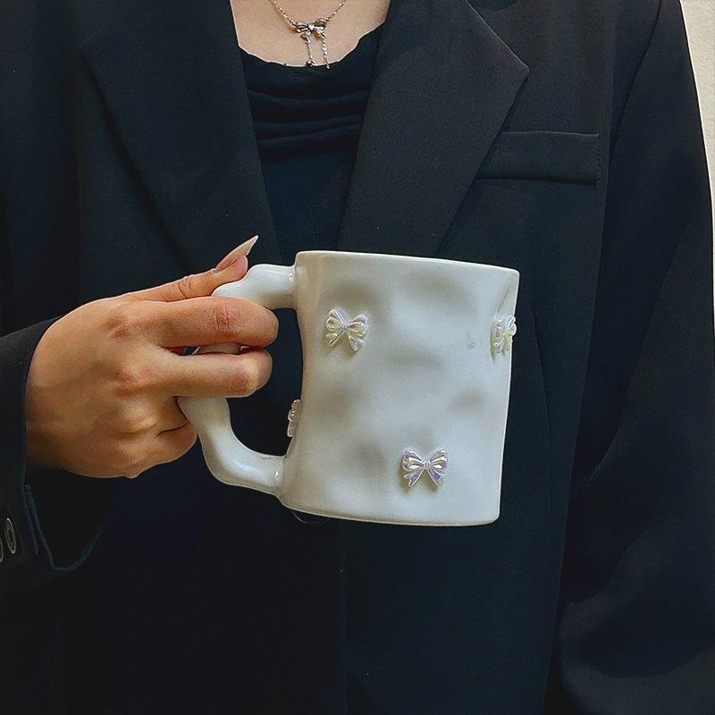 High End Handmade Irregular Water Cup Gift Fresh and Cute Cherry Blossom Art Ceramic Cup Niche Cool DailyWear Cup 401-500ml
High End Handmade Irregular Water Cup Gift Fresh and Cute Cherry Blossom Art Ceramic Cup Niche Cool DailyWear Cup 401-500ml