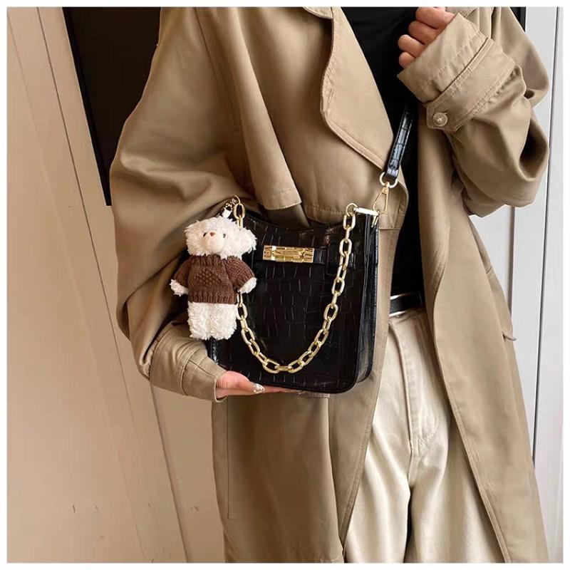 Korean Style Niche Fashion Chain Bucket Bag Women s All-matching Commuter Shoulder Cross-body Small Work 17x7x19 single package чорний
Korean Style Niche Fashion Chain Bucket Bag Women s All-matching Commuter Shoulder Cross-body Small Work 17x7x19 single package чорний
