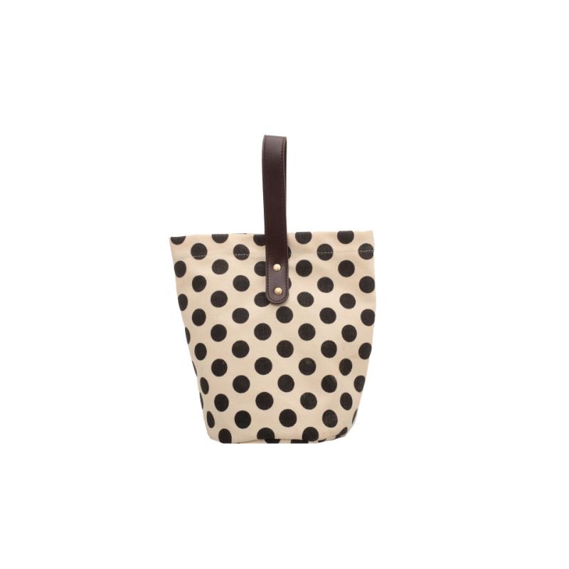 Korean Vintage Plaid Bucket Bag Fashion Polka Dot Handheld Lunch Box Bag Large-capacity Simple Casual Commuter Handbag 23x15x24CM
Korean Vintage Plaid Bucket Bag Fashion Polka Dot Handheld Lunch Box Bag Large-capacity Simple Casual Commuter Handbag 23x15x24CM