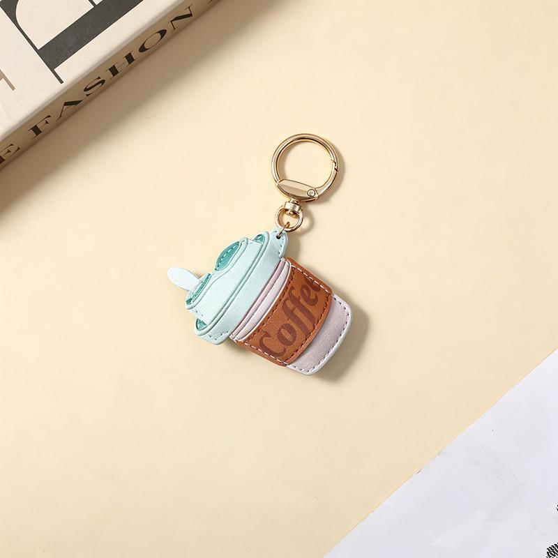Ins Creative Cool Candy Leather Coffee Cup Style Fashion Bag Hanging Decoration Phone Case Pendant Chain Keychain розовый
Ins Creative Cool Candy Leather Coffee Cup Style Fashion Bag Hanging Decoration Phone Case Pendant Chain Keychain розовый