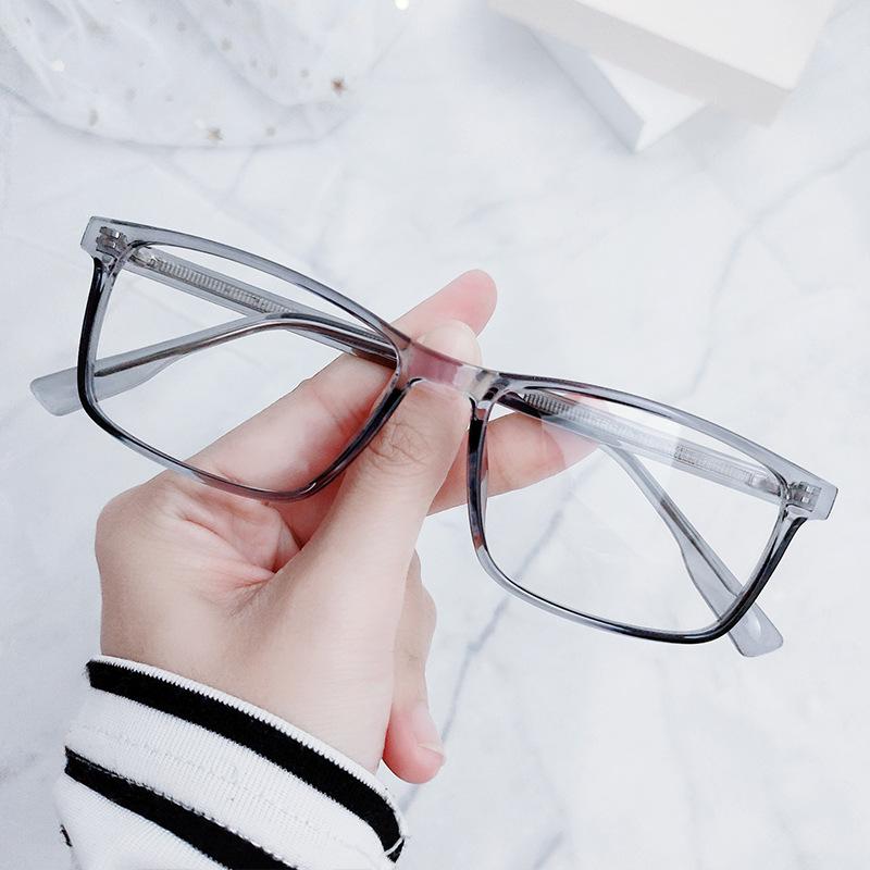 Новая женская оправа для очков TR90 медового цвета, ретро, ультралегкая, для похудения лица, вставная оправа, анти-синий свет
Новая женская оправа для очков TR90 медового цвета, ретро, ультралегкая, для похудения лица, вставная оправа, анти-синий свет