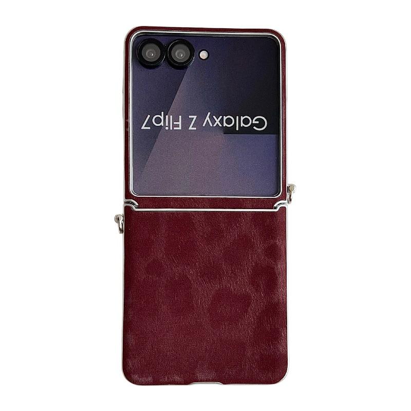 Leopard Print Leather Texture Samsung Z Flip7 Case with Anti-lost Fluffy Ball Pendant and Wrist Strap Samsung Z Flip7
Leopard Print Leather Texture Samsung Z Flip7 Case with Anti-lost Fluffy Ball Pendant and Wrist Strap Samsung Z Flip7