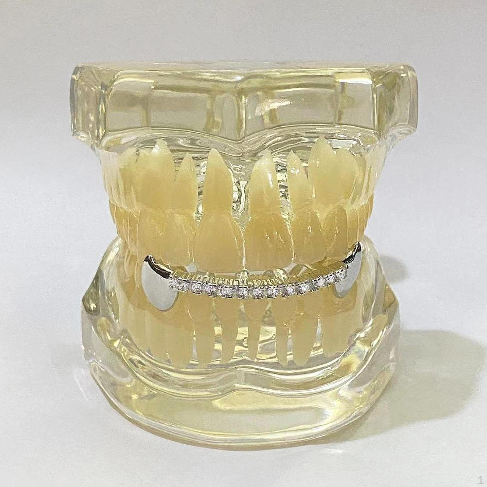 Хип-хоп грилзы для зубов Декор Легкие для Дня святого Валентина Декоративная накладка Silvery
Хип-хоп грилзы для зубов Декор Легкие для Дня святого Валентина Декоративная накладка Silvery