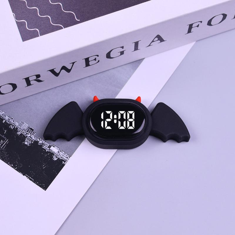 Cute Cartoon LED Digital Electronic Watch Night Light Keychain Pocket Watch Creative Mini Hanging Watches Students Gifts
Cute Cartoon LED Digital Electronic Watch Night Light Keychain Pocket Watch Creative Mini Hanging Watches Students Gifts