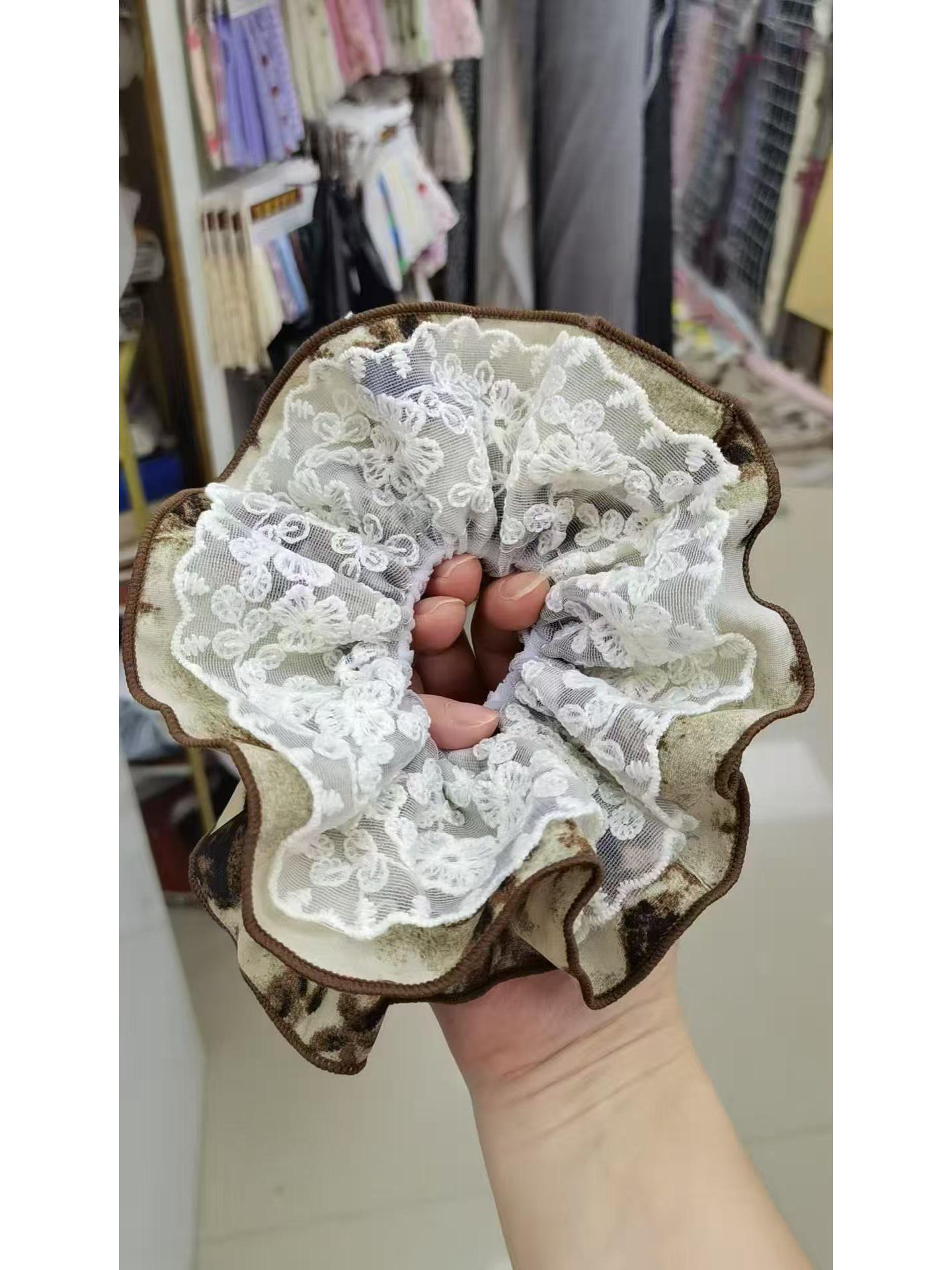 Versatile Cashew Floral Scrunchie: Gentle, Non-Damaging Hair Accessory for Stylish Ponytails & Buns
Versatile Cashew Floral Scrunchie: Gentle, Non-Damaging Hair Accessory for Stylish Ponytails & Buns