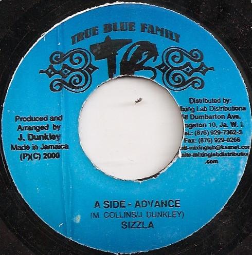 7inch Record SIZZLA - Advance NONE True Blue Famil 2000 Jamaica Reggae, Ska & Dub Used
7inch Record SIZZLA - Advance NONE True Blue Famil 2000 Jamaica Reggae, Ska & Dub Used