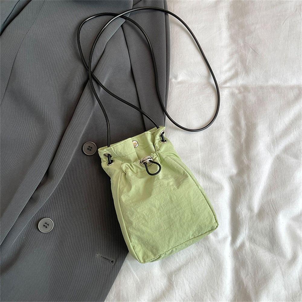 Fashion Small Shoulder Crossbody Bags Nylon Solid Color Messenger Bag Minimalist Style Lightweight Coin Purse for Women Men зелений
Fashion Small Shoulder Crossbody Bags Nylon Solid Color Messenger Bag Minimalist Style Lightweight Coin Purse for Women Men зелений