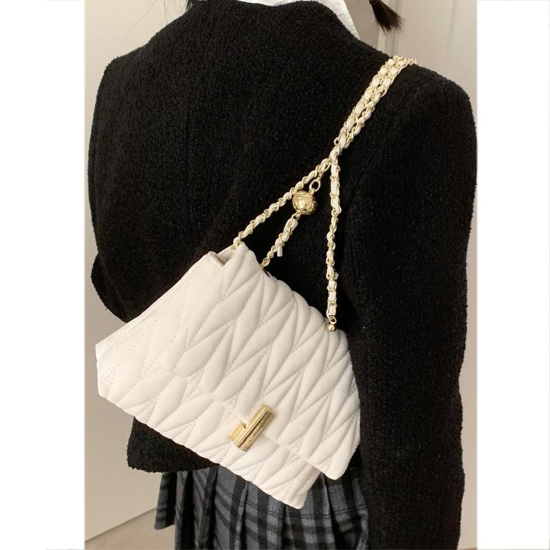 Xiaoxiangfeng Lingze Chain Bag Women s 2025 Spring New Simple and Versatile One-Shoulder Crossbody Bag Chain Crossbody Bag бежевый
Xiaoxiangfeng Lingze Chain Bag Women s 2025 Spring New Simple and Versatile One-Shoulder Crossbody Bag Chain Crossbody Bag бежевый