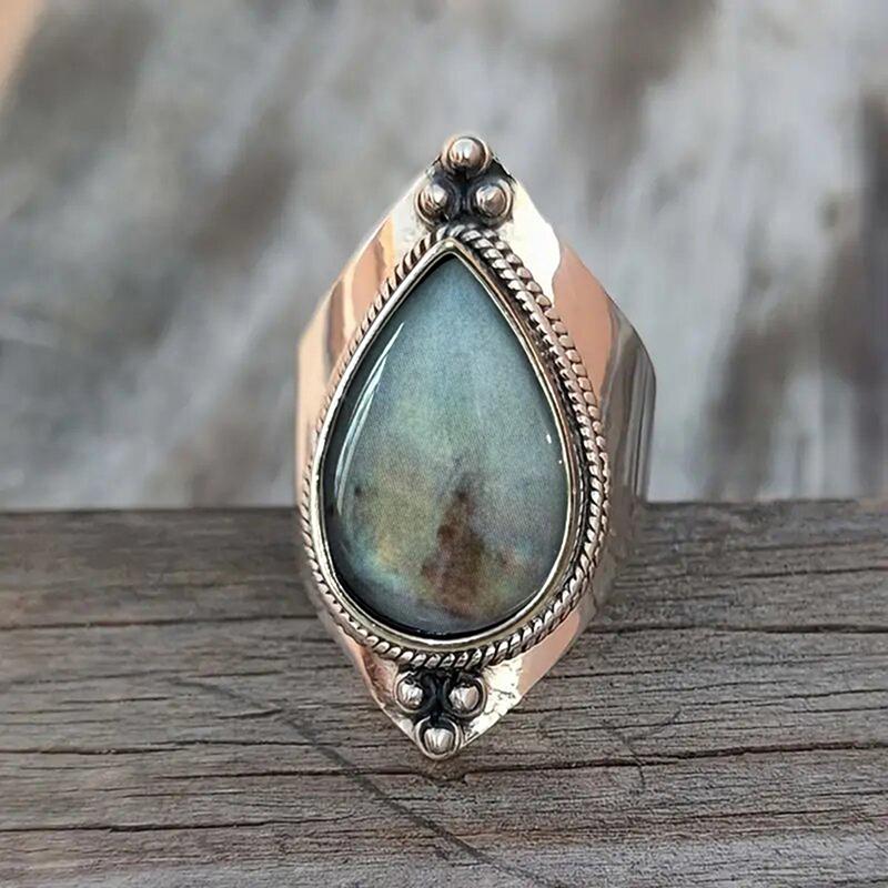 Huitan Vintage Women Rings with Pear Shaped Green Stone Sticker Geometric Temperament Lady Accessories Party Boho Style Zircon 6
Huitan Vintage Women Rings with Pear Shaped Green Stone Sticker Geometric Temperament Lady Accessories Party Boho Style Zircon 6