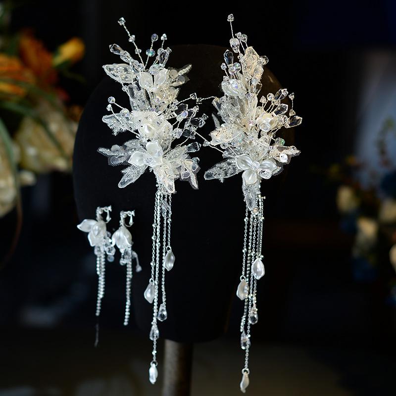 Свадебное украшение для головы из хрустального шелка: Супер Сказочные Кружевные Цветы Пара Зажимов для Свадебного или Вечернего Платья, Японский и Корейский Лесной Стиль.
Свадебное украшение для головы из хрустального шелка: Супер Сказочные Кружевные Цветы Пара Зажимов для Свадебного или Вечернего Платья, Японский и Корейский Лесной Стиль.