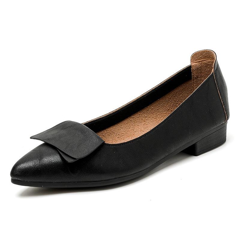Retro style pointed head thick heel high heel single shoes women s spring and autumn temperament professional commuting soft sole women s shoes 34
Retro style pointed head thick heel high heel single shoes women s spring and autumn temperament professional commuting soft sole women s shoes 34