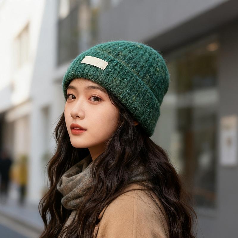 Knitted hat for women, warm in autumn and winter, cold-proof ear protection, cold hat for Korean version, versatile wool hat for men traveling M(56-58cm)
Knitted hat for women, warm in autumn and winter, cold-proof ear protection, cold hat for Korean version, versatile wool hat for men traveling M(56-58cm)