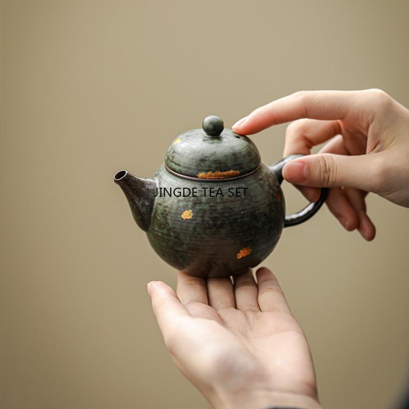 110ml Bronze greenstone clay handmade teapot Kung Fu Tea Vintage coarse pottery teapot Chinese Zen style Tea pot 1pcs
110ml Bronze greenstone clay handmade teapot Kung Fu Tea Vintage coarse pottery teapot Chinese Zen style Tea pot 1pcs