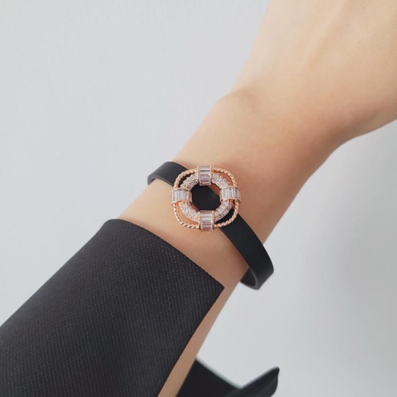 Wakosa Bracelet Women s Leather Casual Violet
Wakosa Bracelet Women s Leather Casual Violet