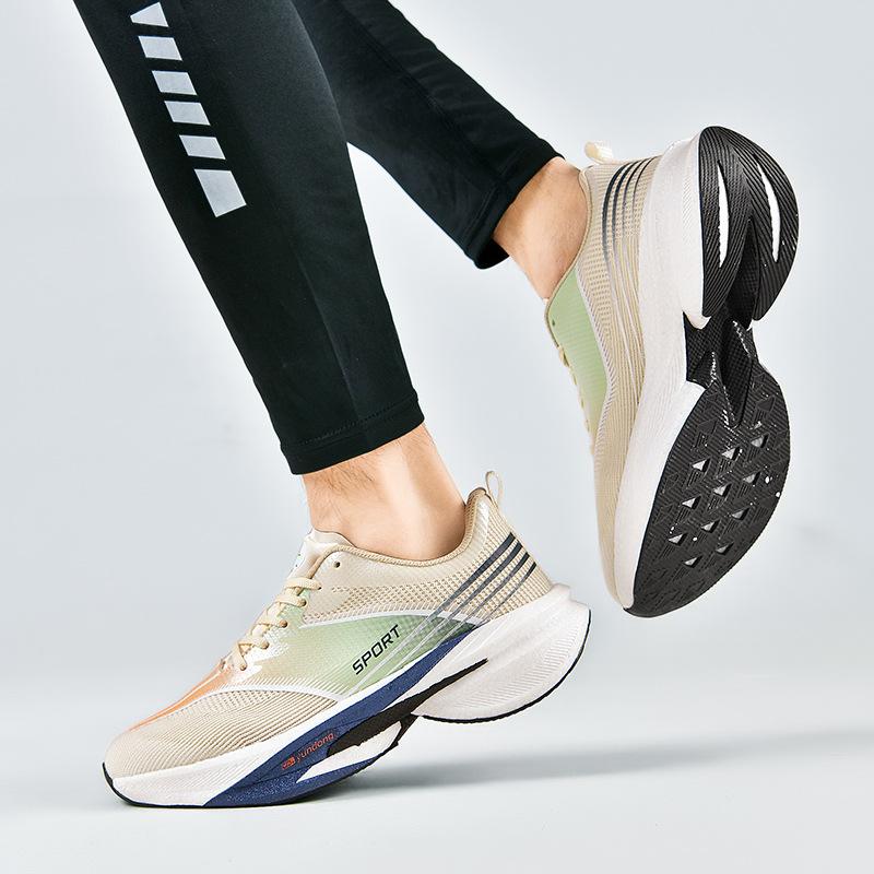 2025 new parent-child men and women with the same shoes, real explosive carbon board running sports shoes, casual fashion versatile out of the street 33 бежевый
2025 new parent-child men and women with the same shoes, real explosive carbon board running sports shoes, casual fashion versatile out of the street 33 бежевый