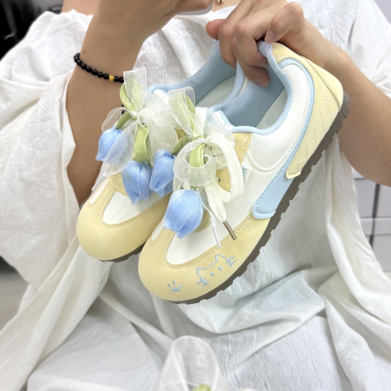 Tulip casual cute playful fresh new autumn flat comfortable versatile sports shoes women 40
Tulip casual cute playful fresh new autumn flat comfortable versatile sports shoes women 40