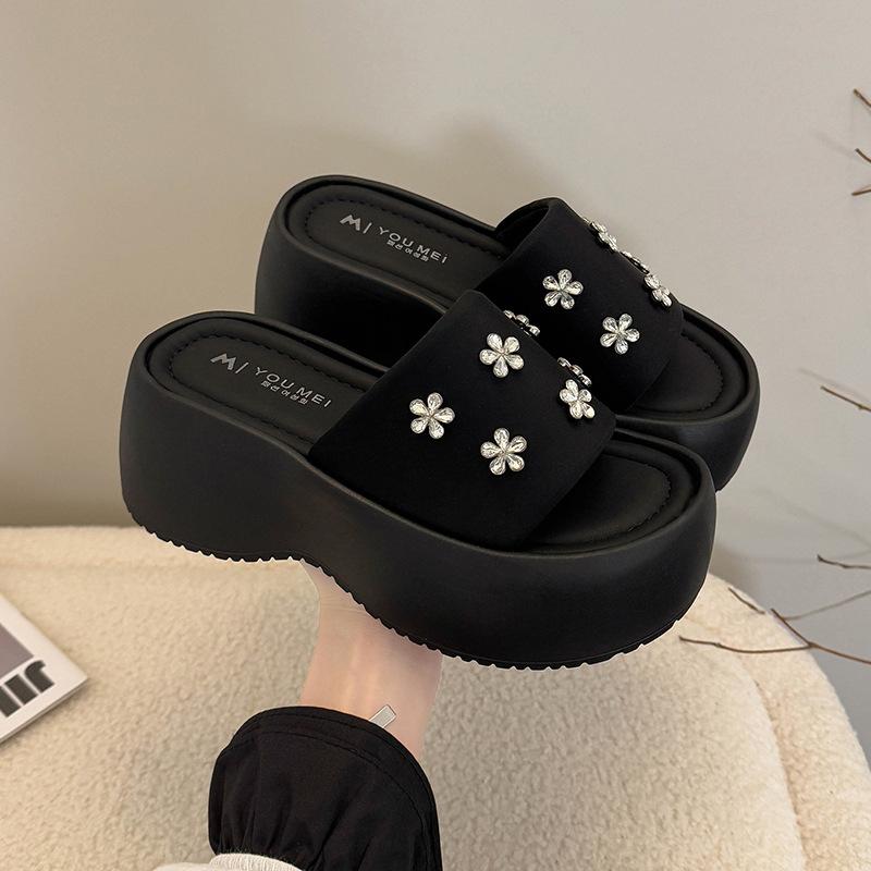 Slippers women s summer wear summer high heels muffin height increase summer sandals platform women s shoes black cool slippers 35
Slippers women s summer wear summer high heels muffin height increase summer sandals platform women s shoes black cool slippers 35