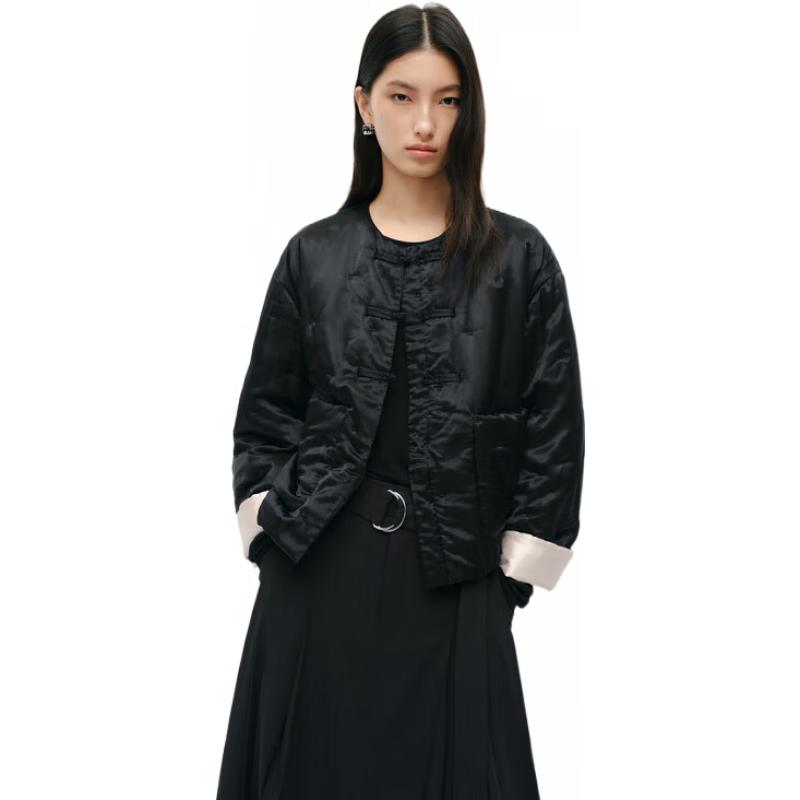 MO&Co. Новая атласная куртка в китайском стиле L 170
MO&Co. Новая атласная куртка в китайском стиле L 170