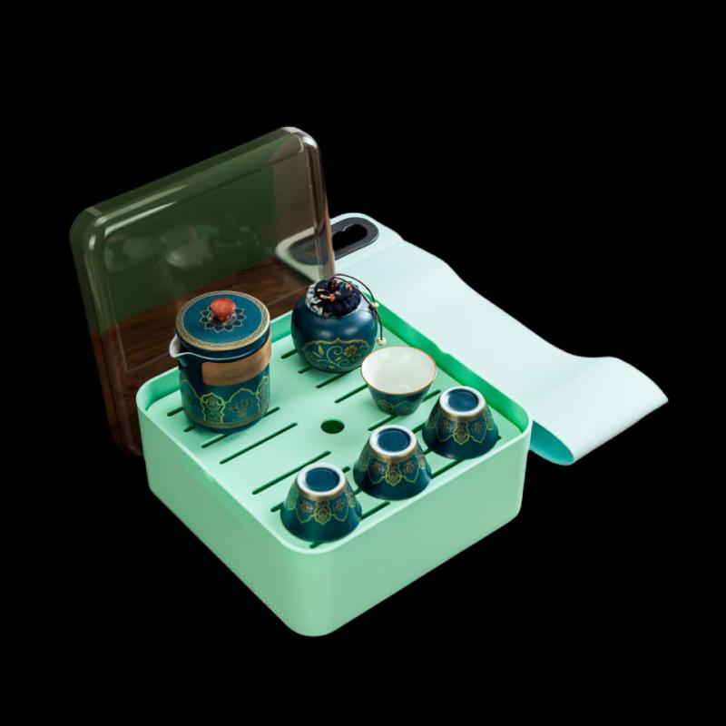 Qianxing Portable Ceramic Kung Fu Tea Set
Qianxing Portable Ceramic Kung Fu Tea Set