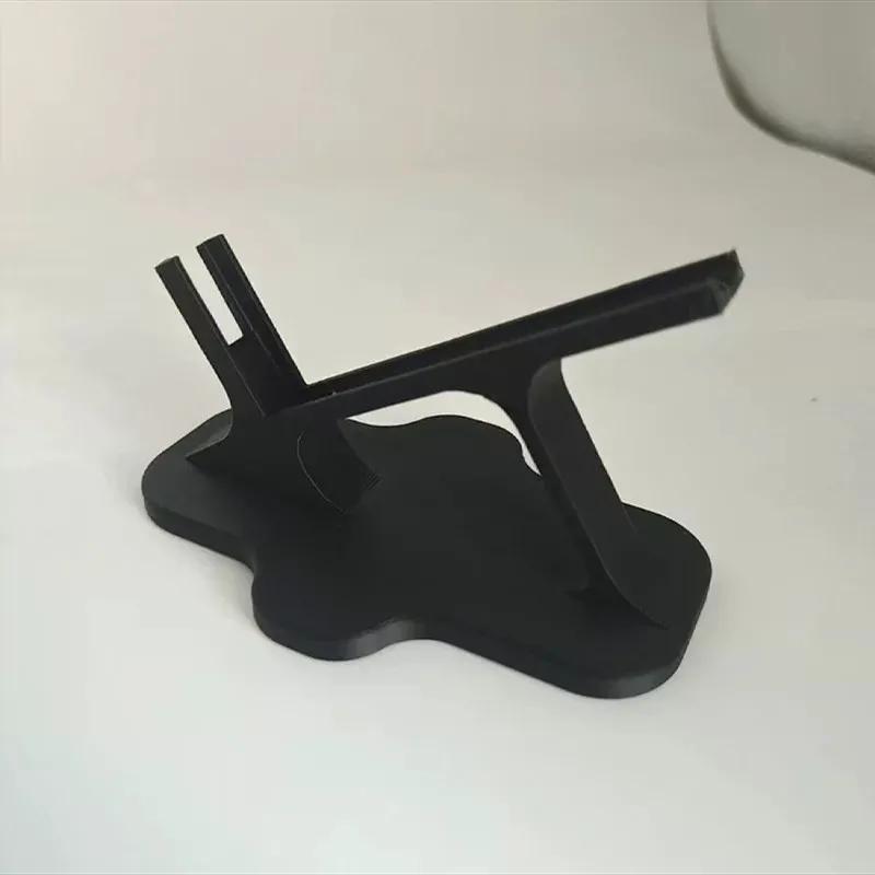New phone stand, perfect for using your phone in bed black
New phone stand, perfect for using your phone in bed black