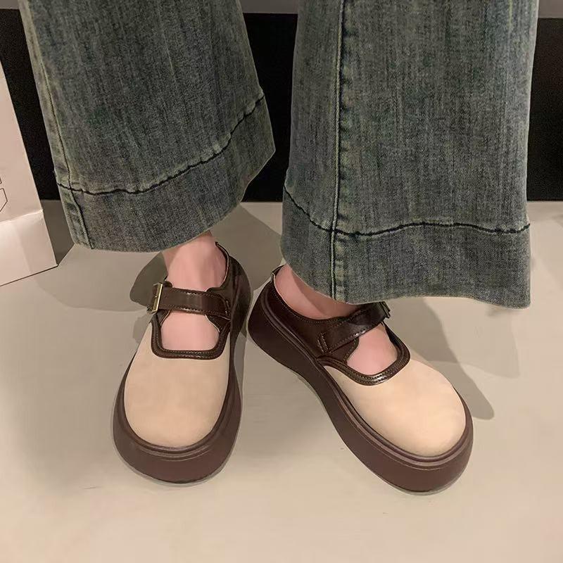 Новые полутапочки с закрытым носком, ленивые туфли, повседневные модные универсальные сандалии на платформе, удобные и дышащие осенью 40
Новые полутапочки с закрытым носком, ленивые туфли, повседневные модные универсальные сандалии на платформе, удобные и дышащие осенью 40