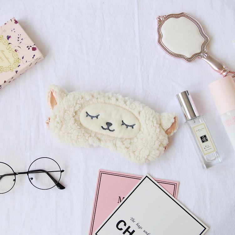 Little Lamb Blackout Sleep Mask: Soft, Breathable, Comfortable Eye Covering.
Little Lamb Blackout Sleep Mask: Soft, Breathable, Comfortable Eye Covering.