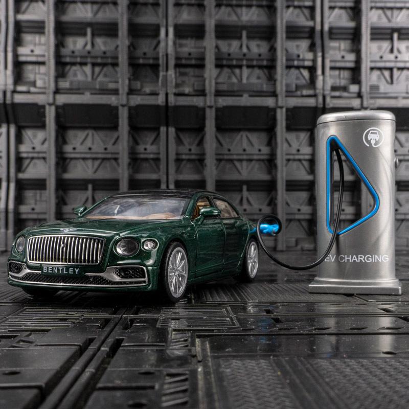 Caipo 88718 Модель автомобиля из сплава Flying Spur: Игрушечный седан со звуком и светом, с инерционным механизмом для детей
Caipo 88718 Модель автомобиля из сплава Flying Spur: Игрушечный седан со звуком и светом, с инерционным механизмом для детей