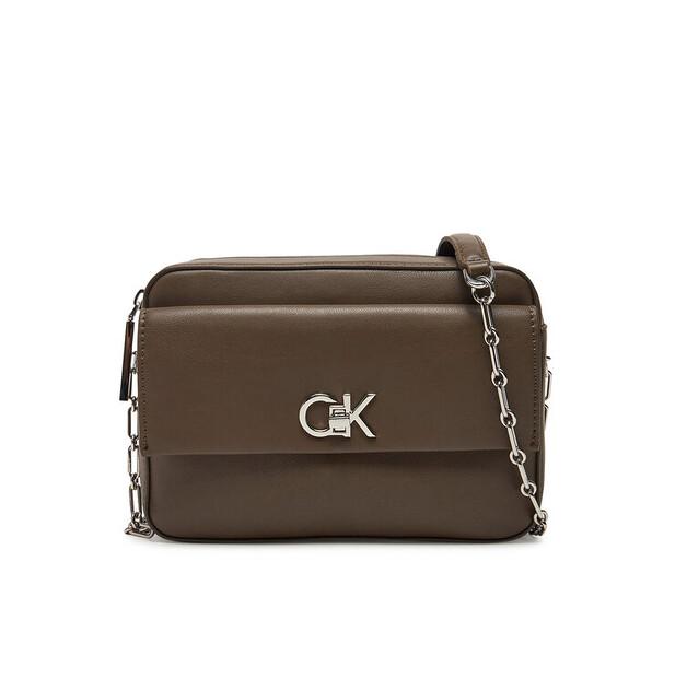 Сумочка Calvin Klein Ck Pocket Camera Bag K60K613089 коричневый
Сумочка Calvin Klein Ck Pocket Camera Bag K60K613089 коричневый