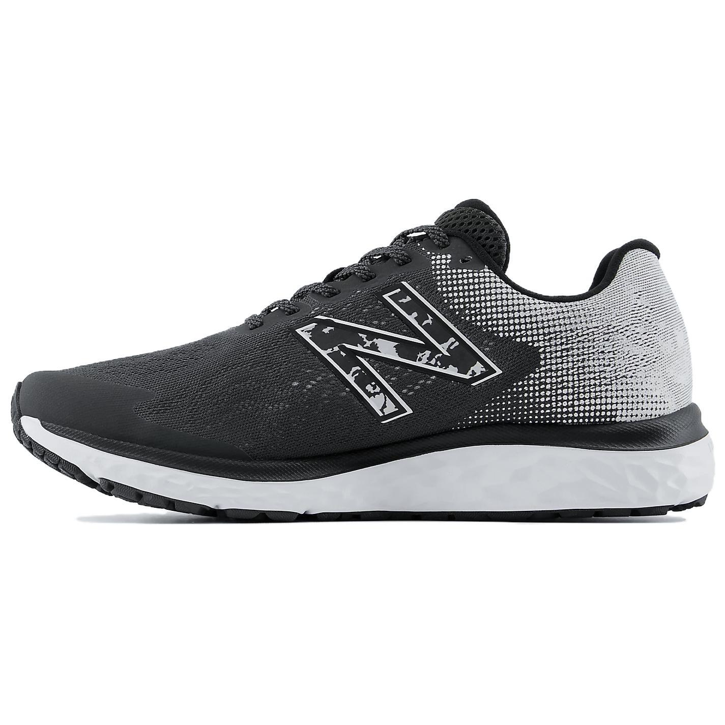 новые New Balance Fresh Foam 680v7 Темно-серый Черный 40.5
новые New Balance Fresh Foam 680v7 Темно-серый Черный 40.5