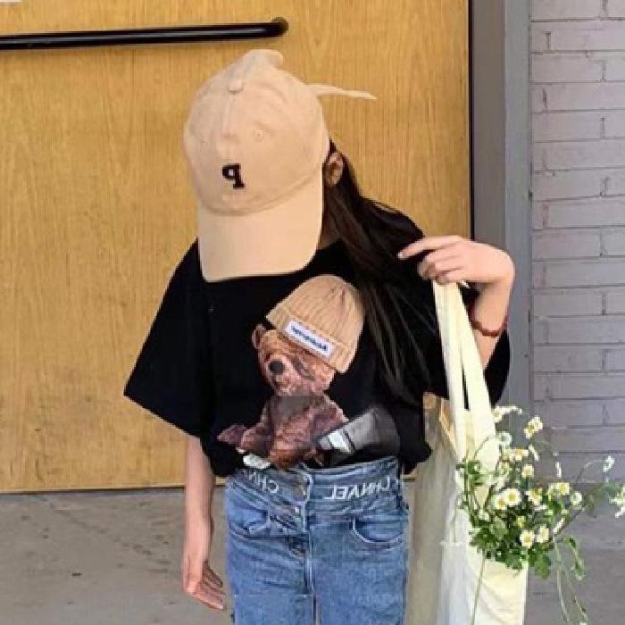 Корейская детская футболка из чистого хлопка: Летнее платье с короткими рукавами в стиле BF 2023 для мальчиков и девочек 140
Корейская детская футболка из чистого хлопка: Летнее платье с короткими рукавами в стиле BF 2023 для мальчиков и девочек 140