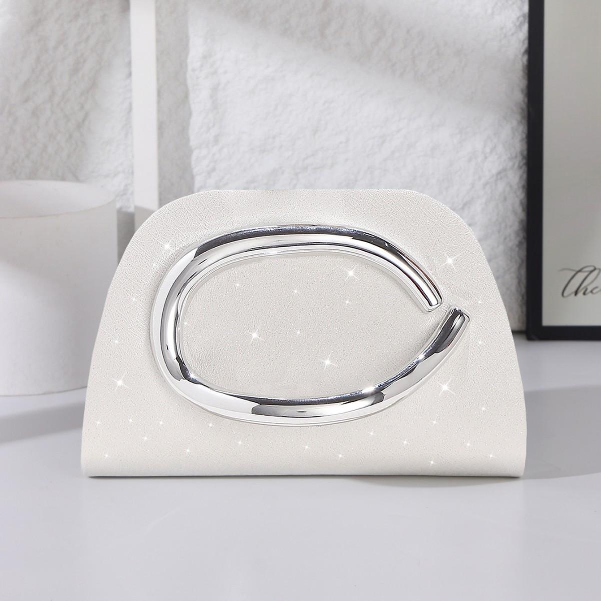 Retro European & American Style Evening Clutch - Classic Handheld Bag for Fashionable Banquets
Retro European & American Style Evening Clutch - Classic Handheld Bag for Fashionable Banquets