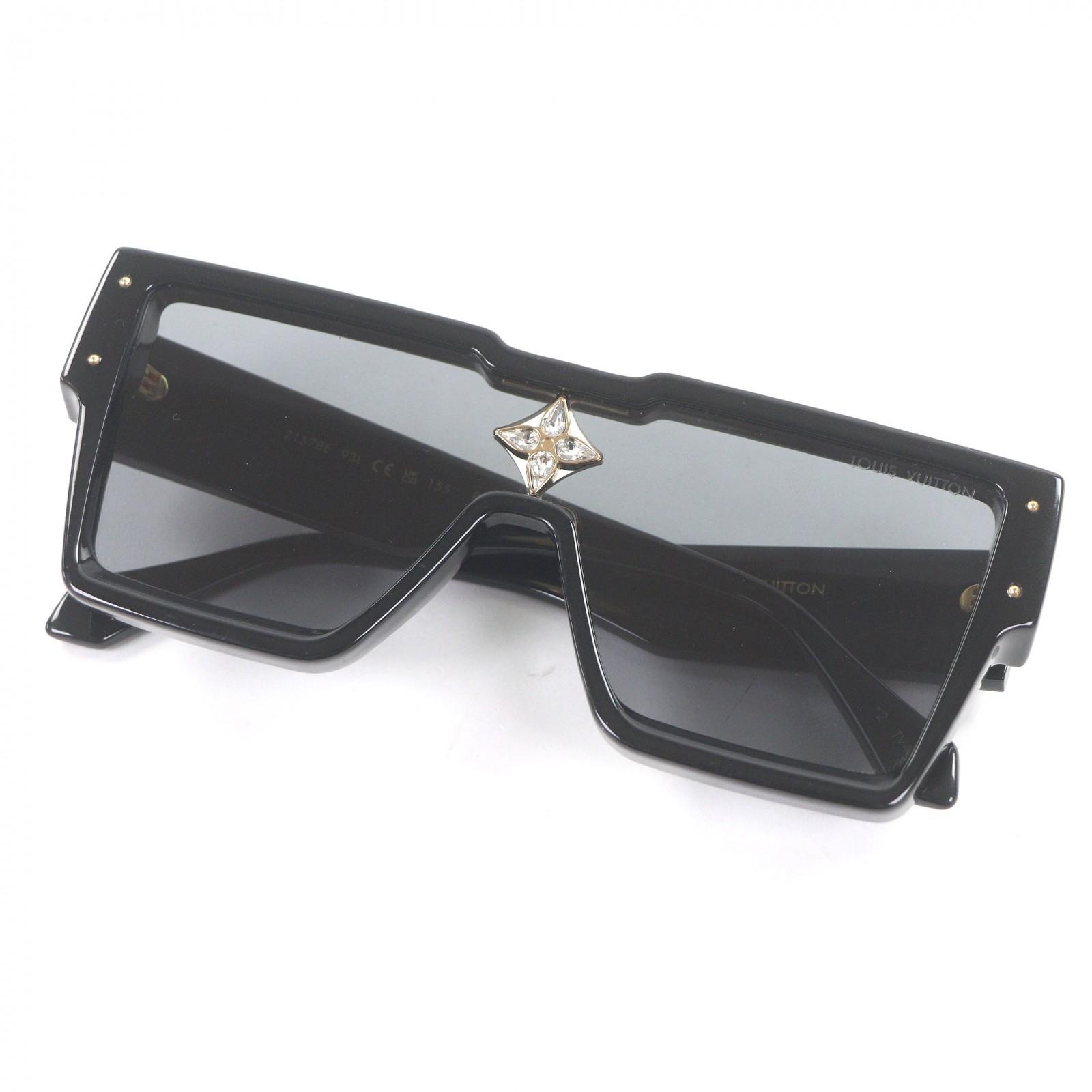 Great LOUIS VUITTON Sunglasses Cyclone black acetate mens Z1578E Used
Great LOUIS VUITTON Sunglasses Cyclone black acetate mens Z1578E Used
