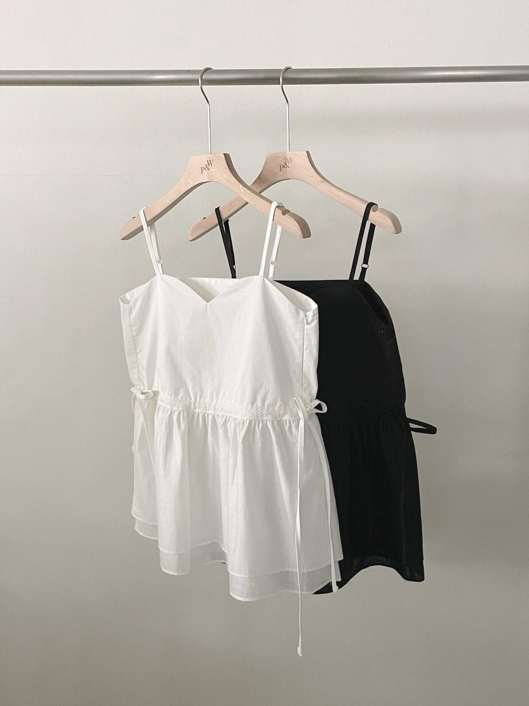 New Heart-Shaped Neckline Lace-Trim Camisole: Double-Layered with Patchwork Waistband One Size чёрный
New Heart-Shaped Neckline Lace-Trim Camisole: Double-Layered with Patchwork Waistband One Size чёрный